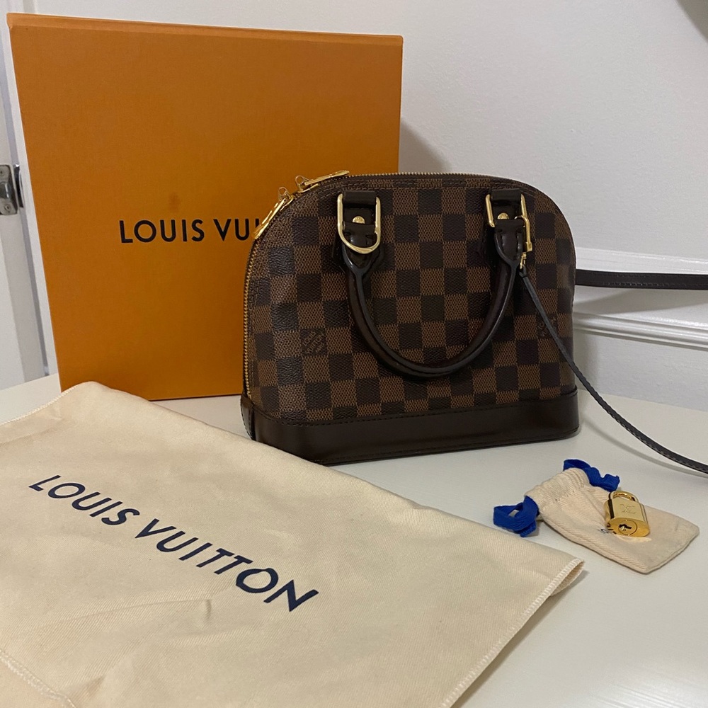 Louis Vuitton Alma BB USED